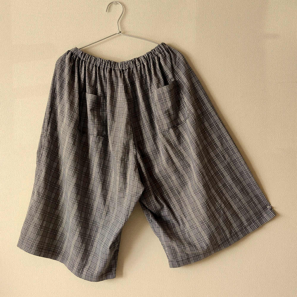 家庭用ミシンだけで作った、夏の部屋着用ルーズパンツ
